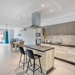 Prime Qawra With Balcony, Ac, Full Kitchen & Wifi By 360 Estates