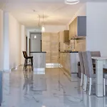 Appartement Prime Qawra With Balcony, Ac, Full Kitchen & Wifi By 360 Estates