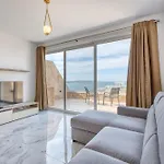 Appartement Prime Qawra With Balcony, Ac, Full Kitchen & Wifi By 360 Estates