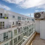 Prime Qawra With Balcony, Ac, Full Kitchen & Wifi By 360 Estates