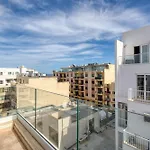 Prime Qawra With Balcony, Ac, Full Kitchen & Wifi By 360 Estates