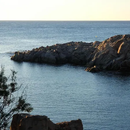 Prime Qawra With Balcony, Ac, Full Kitchen & Wifi By 360 Estates St. Paul's Bay