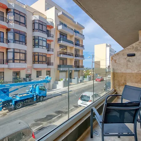 Prime Qawra With Balcony, Ac, Full Kitchen & Wifi By 360 Estates * Сент-Полс-Бей