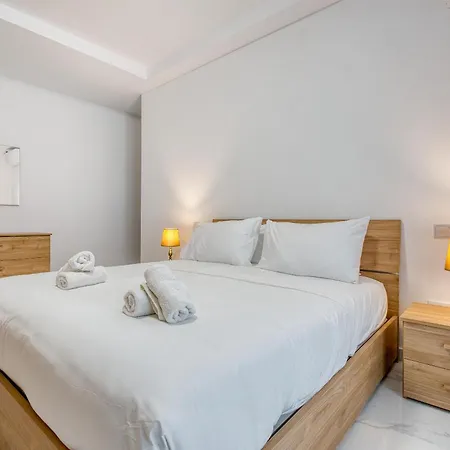 Prime Qawra With Balcony, Ac, Full Kitchen & Wifi By 360 Estates Апартаменты *