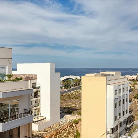 Апартаменты Prime Qawra With Balcony, Ac, Full Kitchen & Wifi By 360 Estates Сент-Полс-Бей